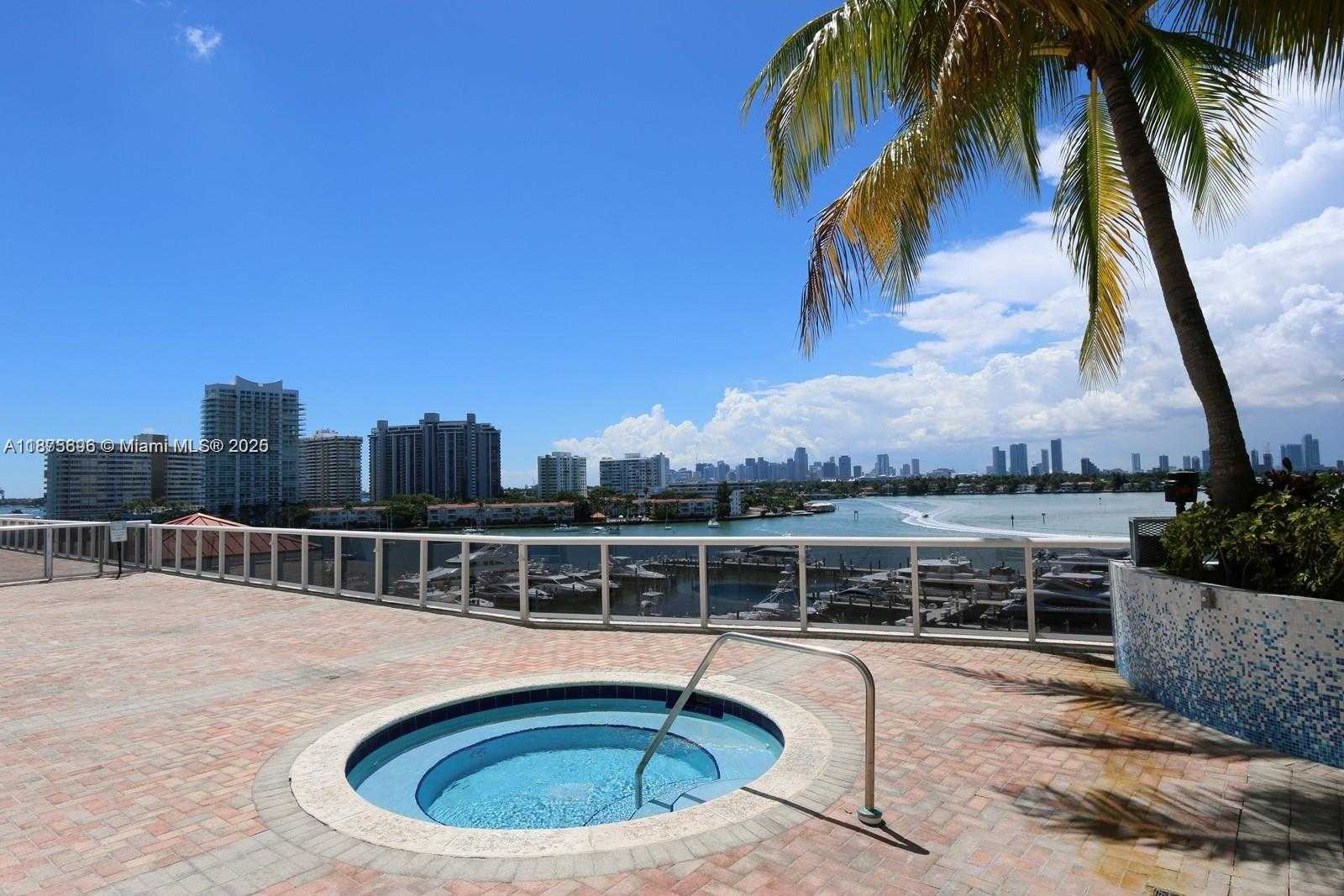 Small Image of 1900 SUNSET HARBOUR DR #2011, Miami Beach Number 25