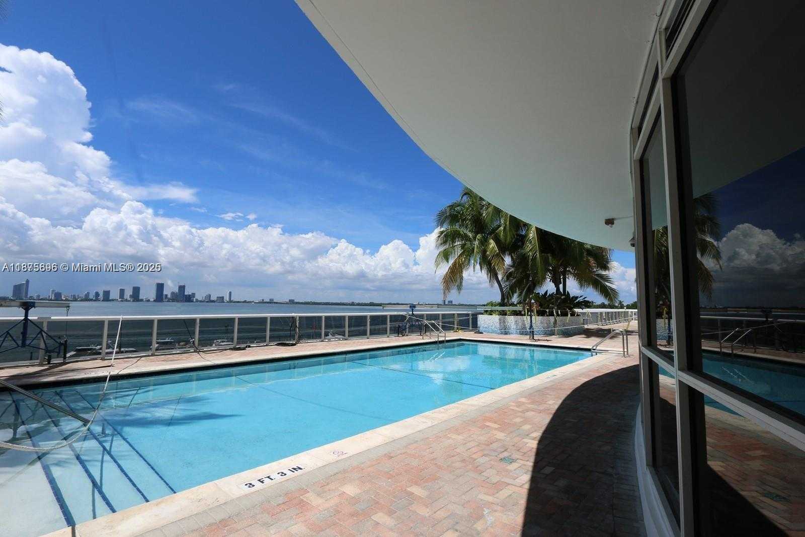 Small Image of 1900 SUNSET HARBOUR DR #2011, Miami Beach Number 26