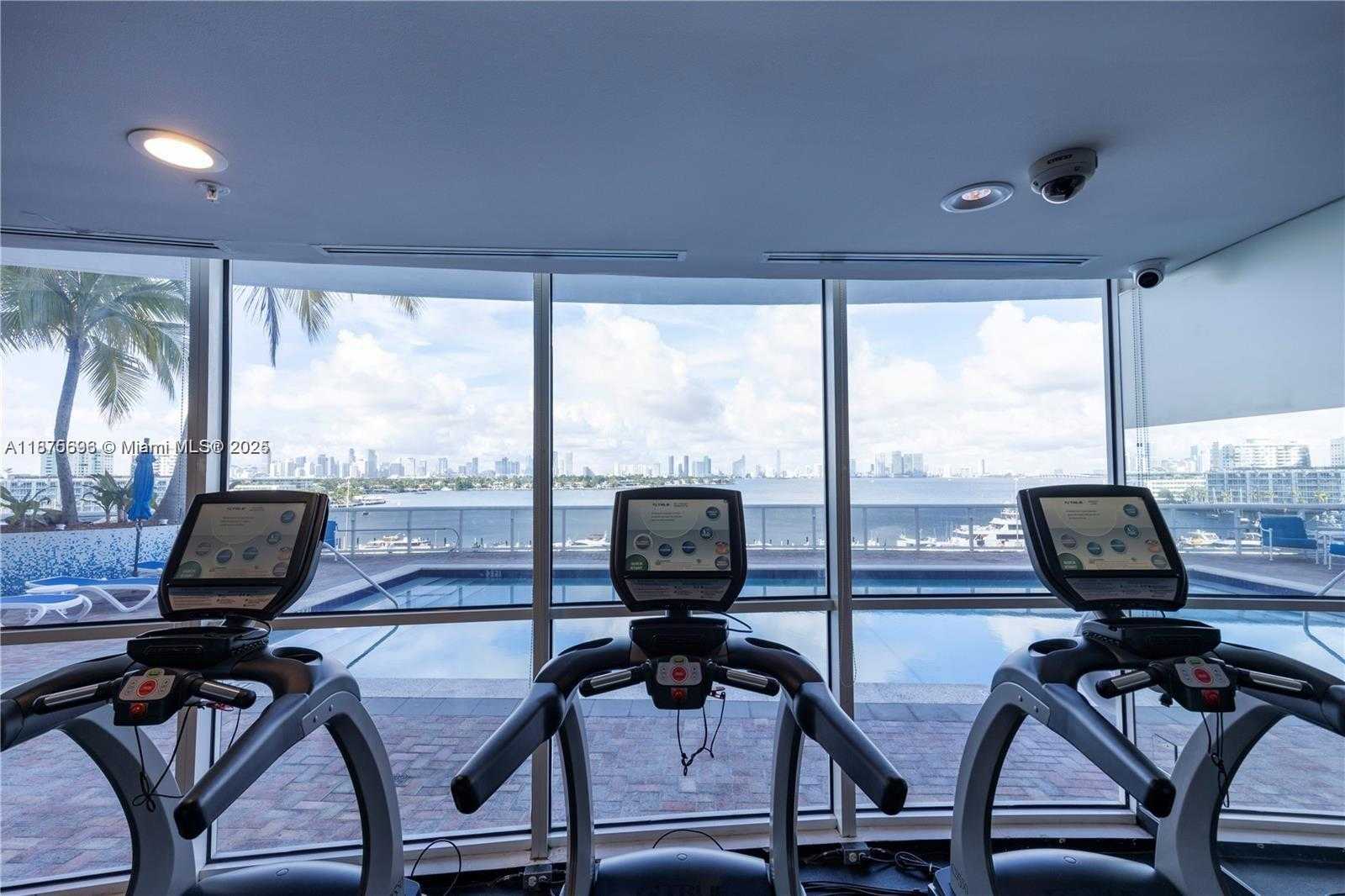 Small Image of 1900 SUNSET HARBOUR DR #2011, Miami Beach Number 36
