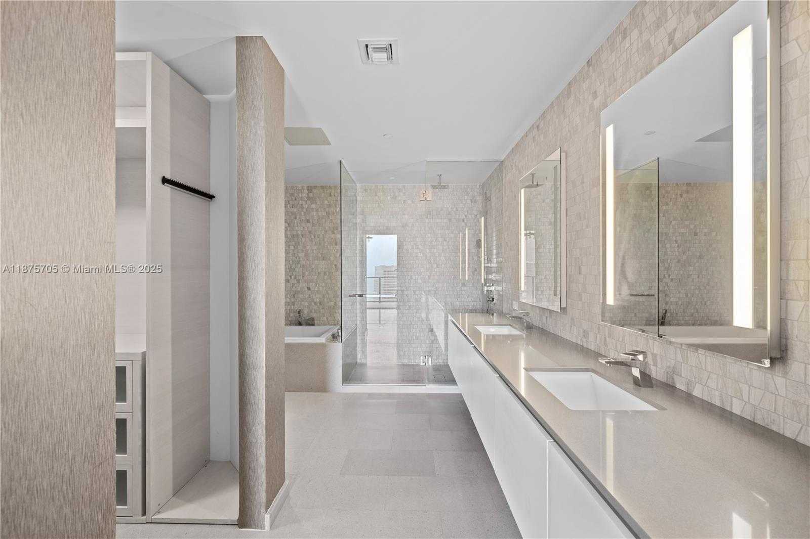 Small Image of 88 SOUTH WEST 7TH ST #3707, Miami Number 19