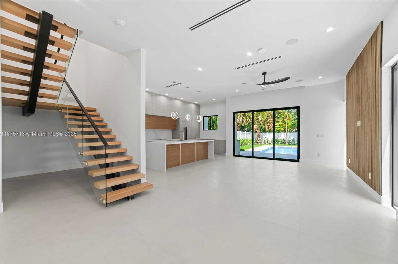 Small Image of 1320 NORTH EAST 16TH AVE #A, Fort Lauderdale Number 7