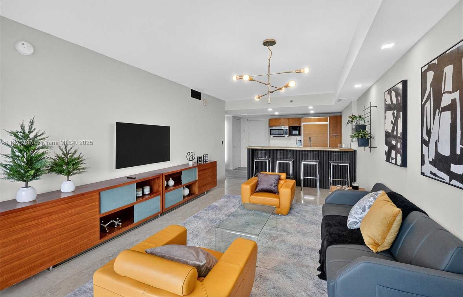 Small Image of 50 BISCAYNE BLVD #710, Miami Number 2