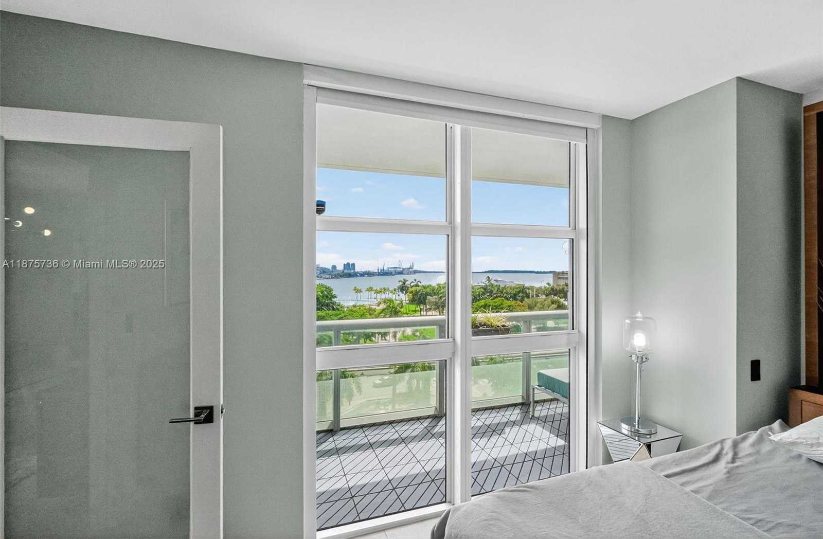 Small Image of 50 BISCAYNE BLVD #710, Miami Number 23