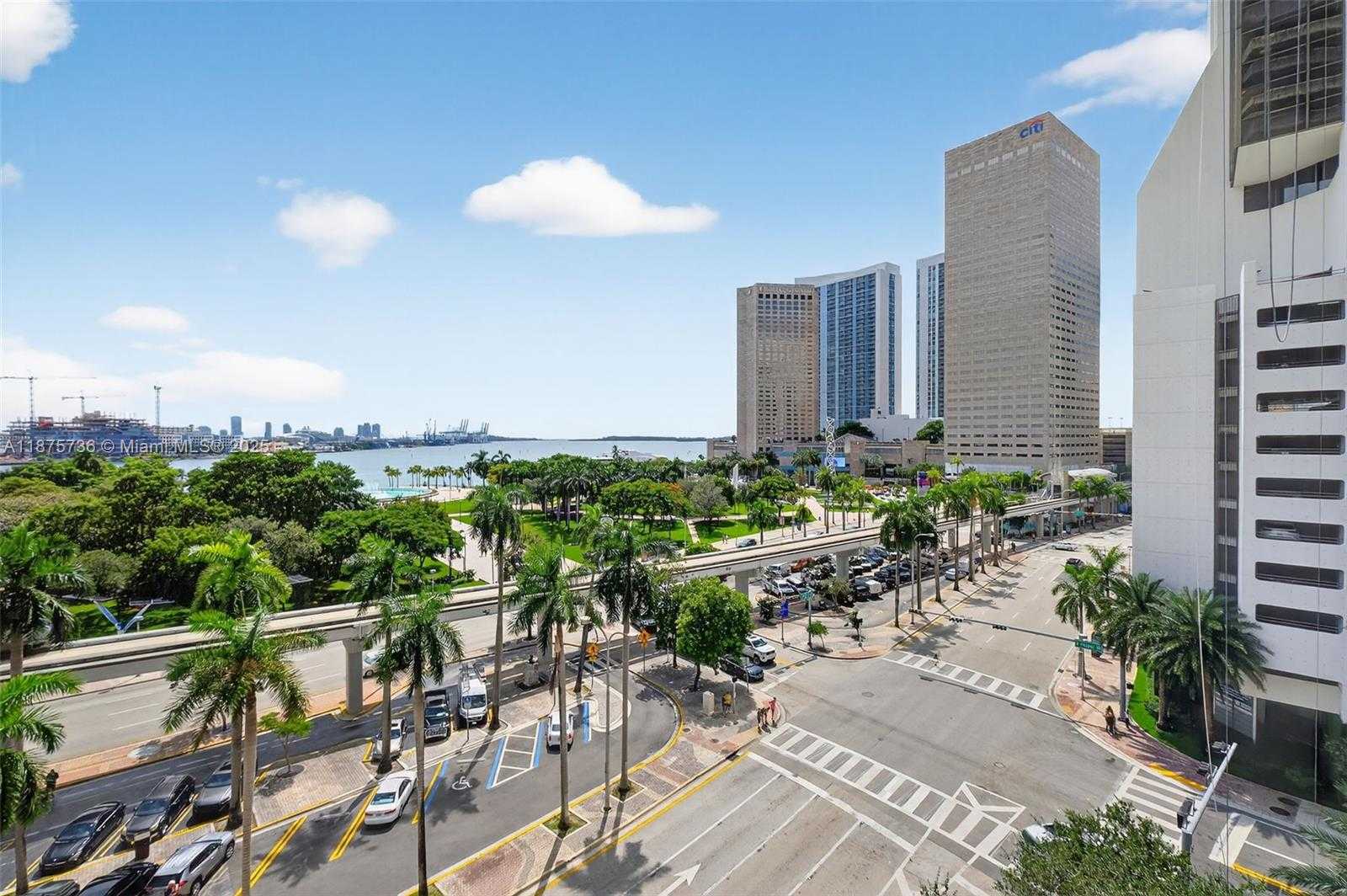 Small Image of 50 BISCAYNE BLVD #710, Miami Number 26