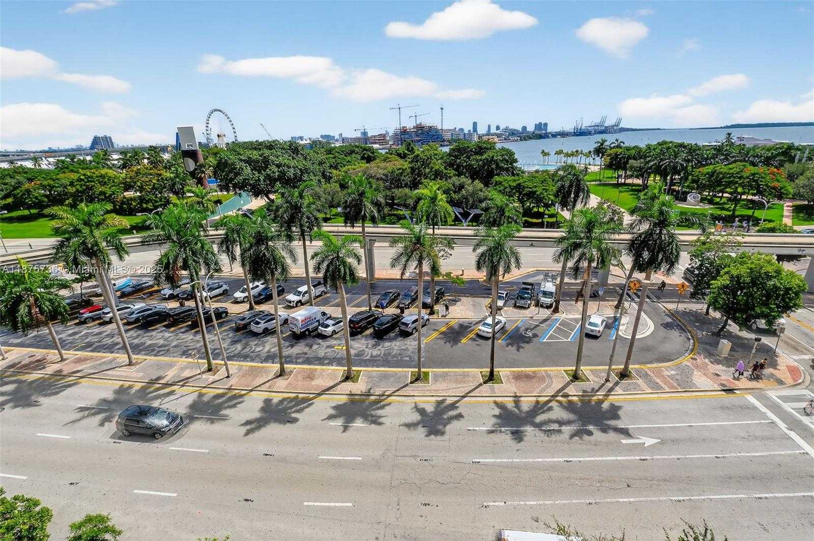 Small Image of 50 BISCAYNE BLVD #710, Miami Number 30