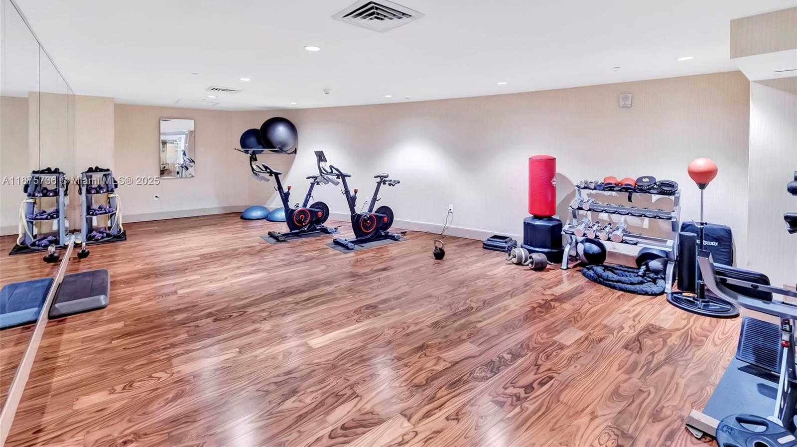 Small Image of 50 BISCAYNE BLVD #710, Miami Number 47