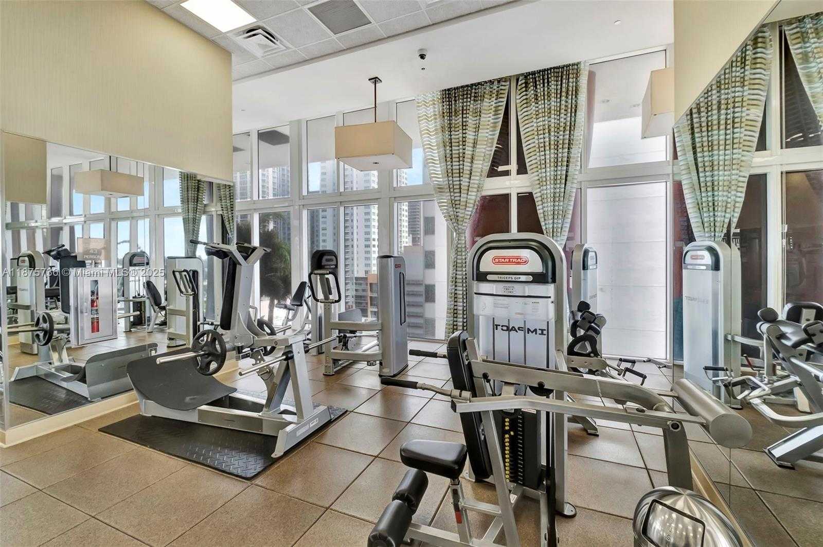 Small Image of 50 BISCAYNE BLVD #710, Miami Number 52