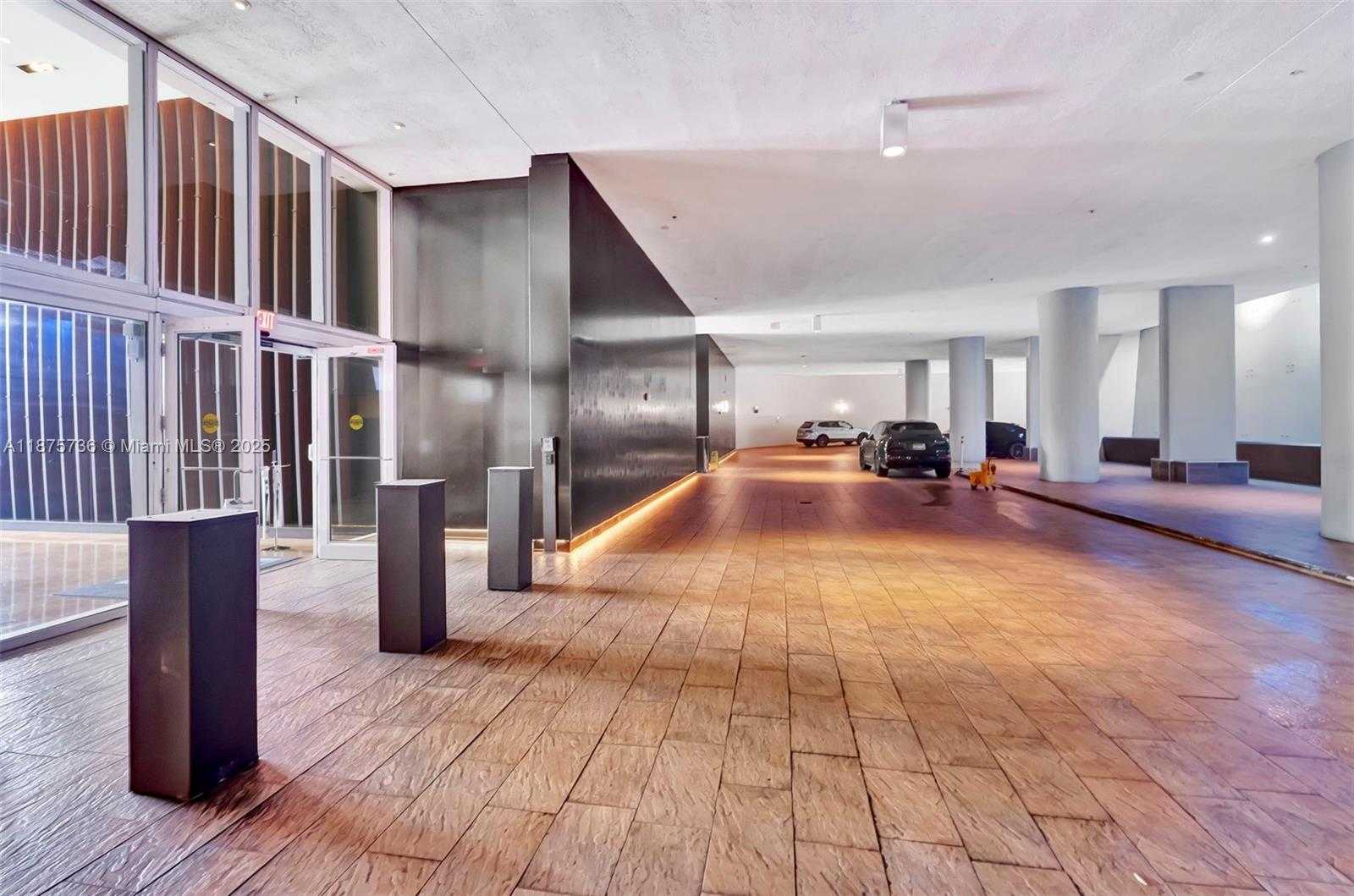 Small Image of 50 BISCAYNE BLVD #710, Miami Number 57
