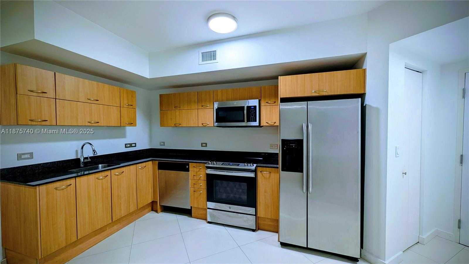 Small Image of 350 EAST MIAMI AVE #1901, Miami Number 10