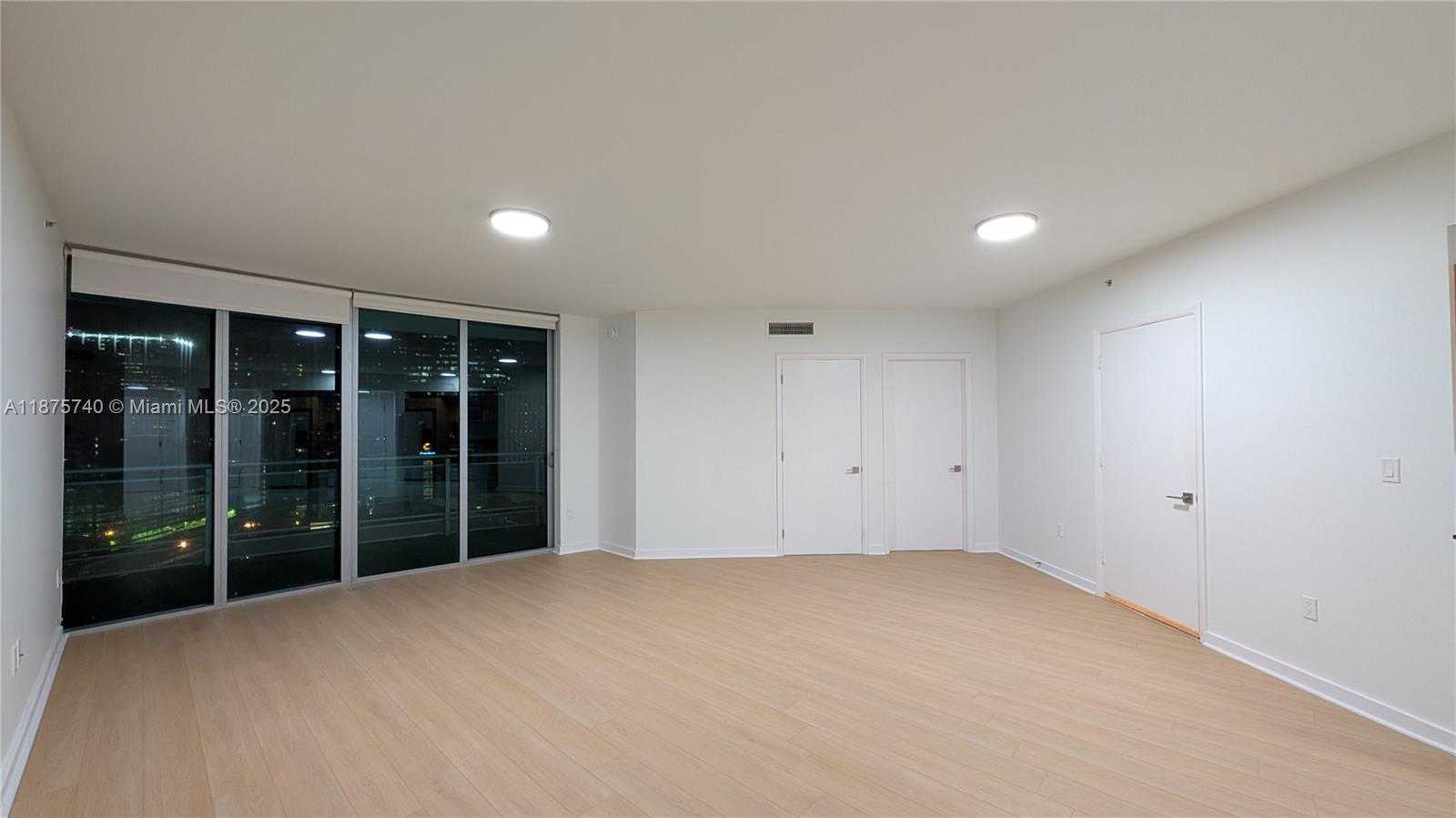 Small Image of 350 EAST MIAMI AVE #1901, Miami Number 19
