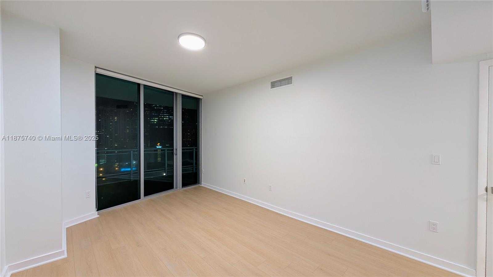 Small Image of 350 EAST MIAMI AVE #1901, Miami Number 23