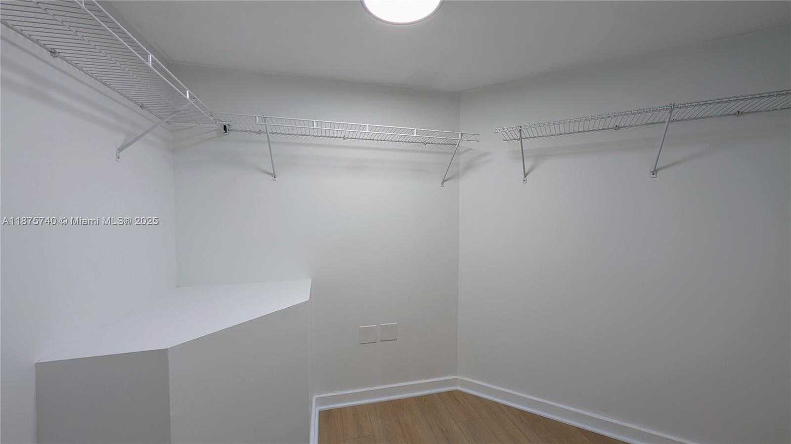 Small Image of 350 EAST MIAMI AVE #1901, Miami Number 29