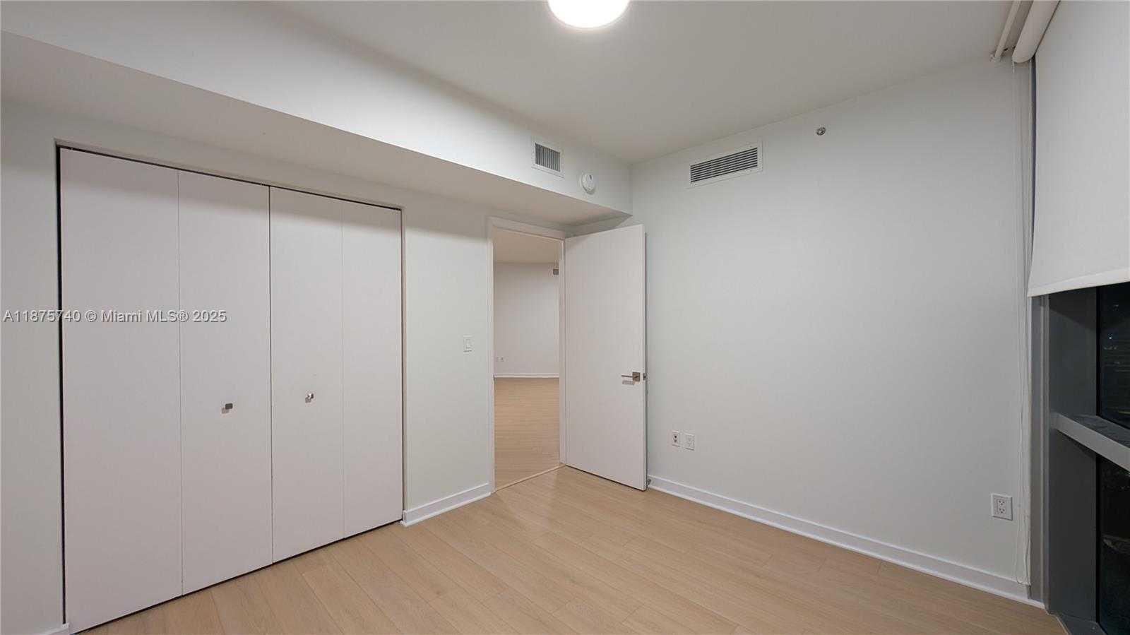 Small Image of 350 EAST MIAMI AVE #1901, Miami Number 35