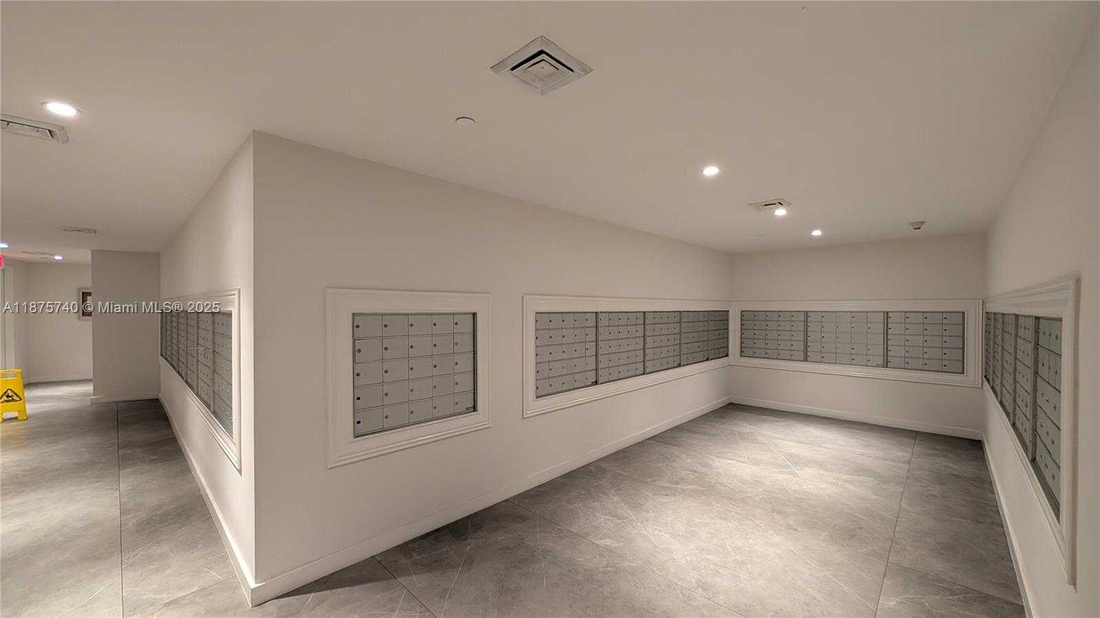 Small Image of 350 EAST MIAMI AVE #1901, Miami Number 61