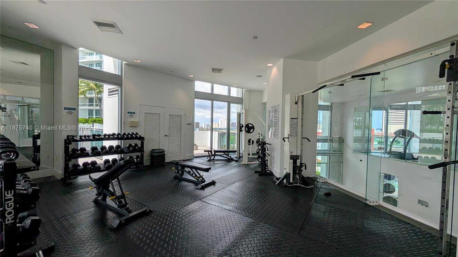 Small Image of 350 EAST MIAMI AVE #1901, Miami Number 76