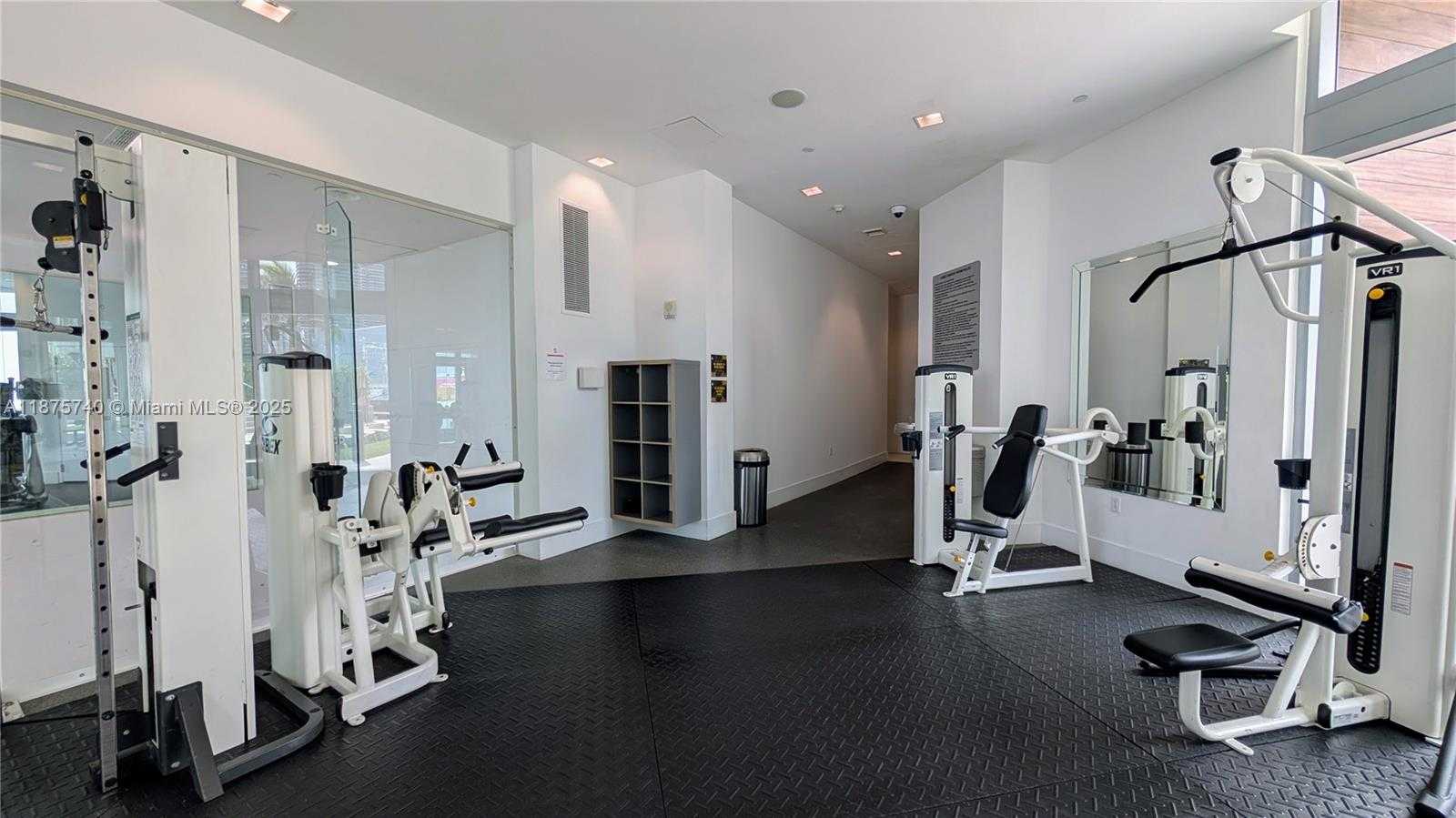 Small Image of 350 EAST MIAMI AVE #1901, Miami Number 77