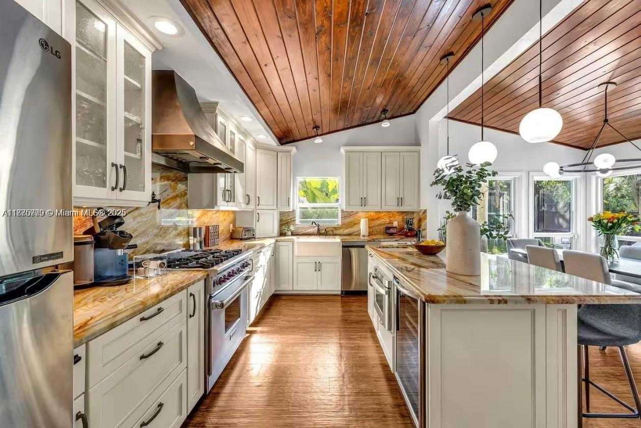 Small Image of 110 SOUTH EAST 11TH AVE, Fort Lauderdale Number 10