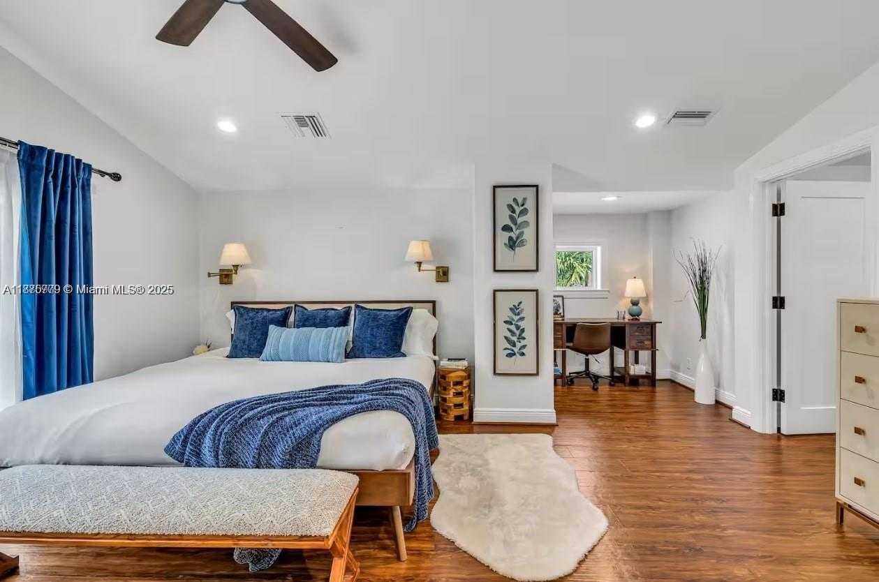 Small Image of 110 SOUTH EAST 11TH AVE, Fort Lauderdale Number 15