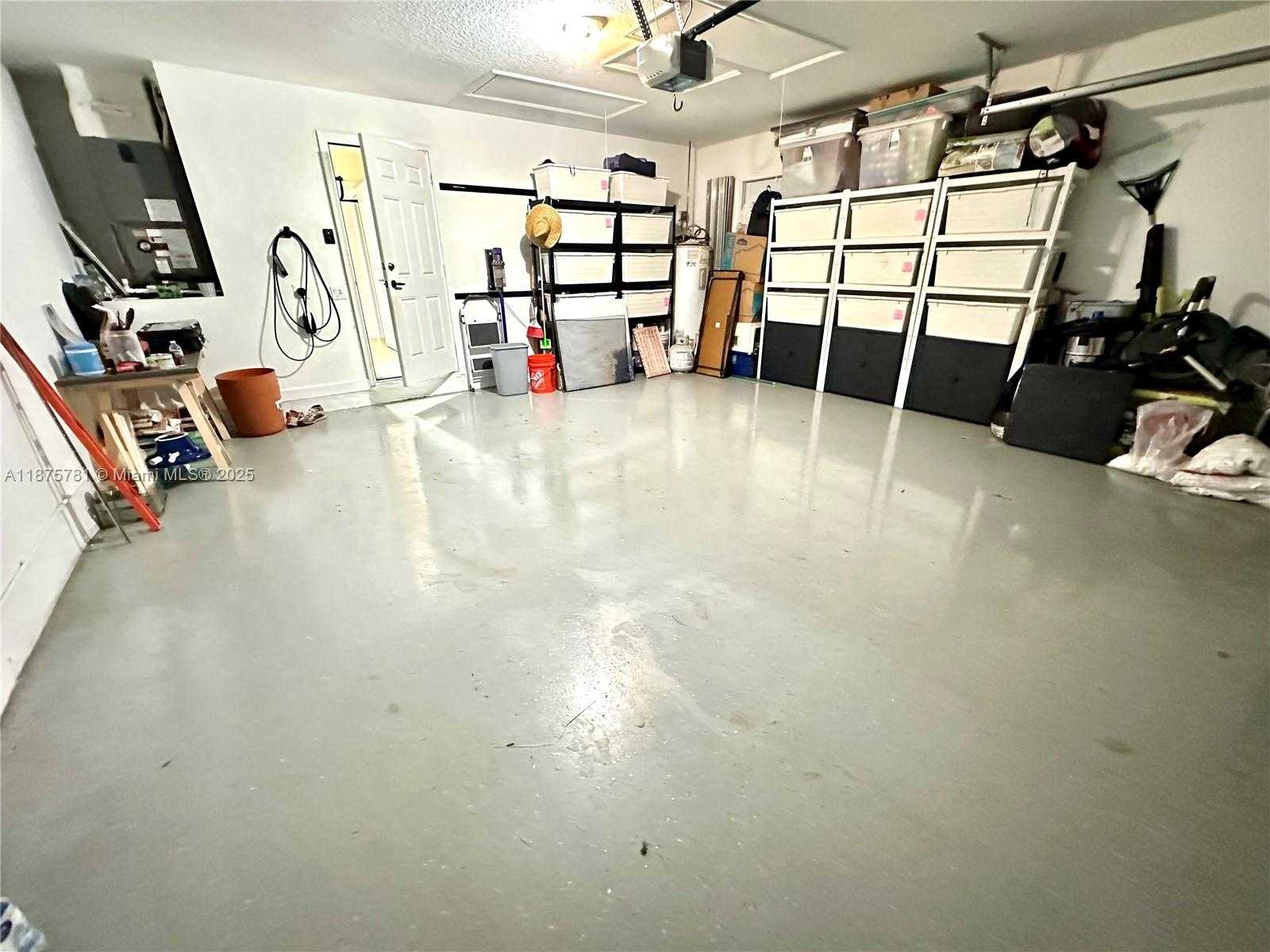 Small Image of 656 VERONA PL, Weston Number 33