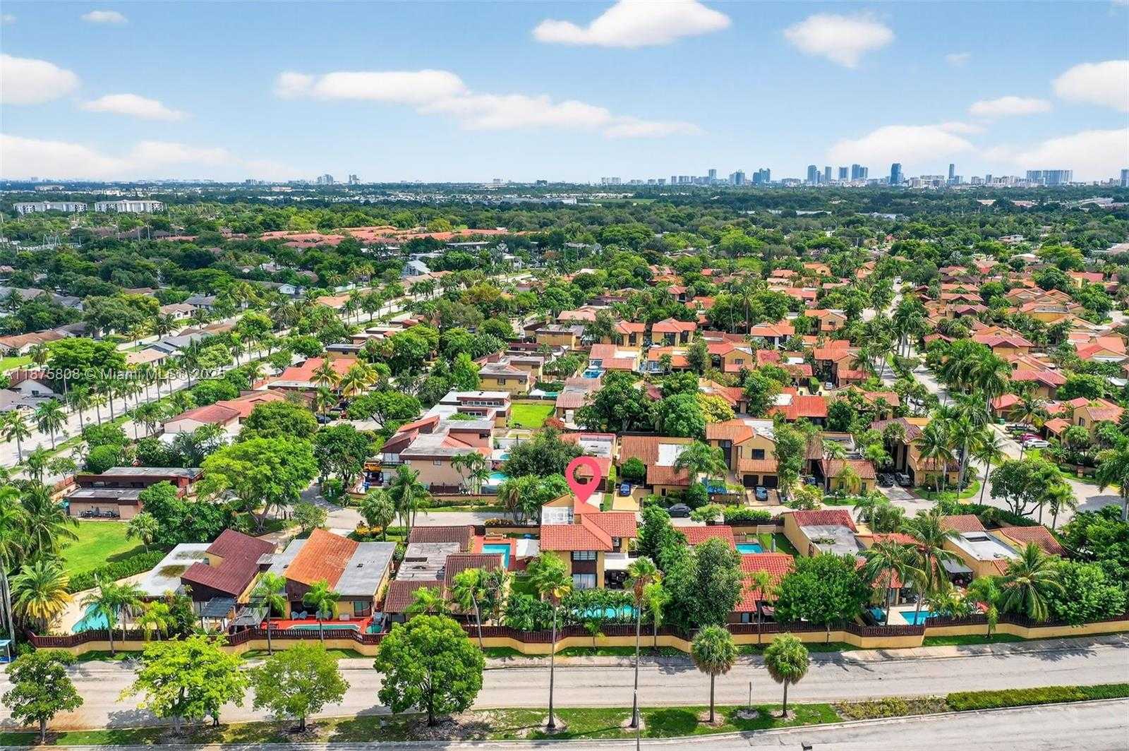 Small Image of 20424 NORTH EAST 10TH CT RD #20424, Miami Number 46