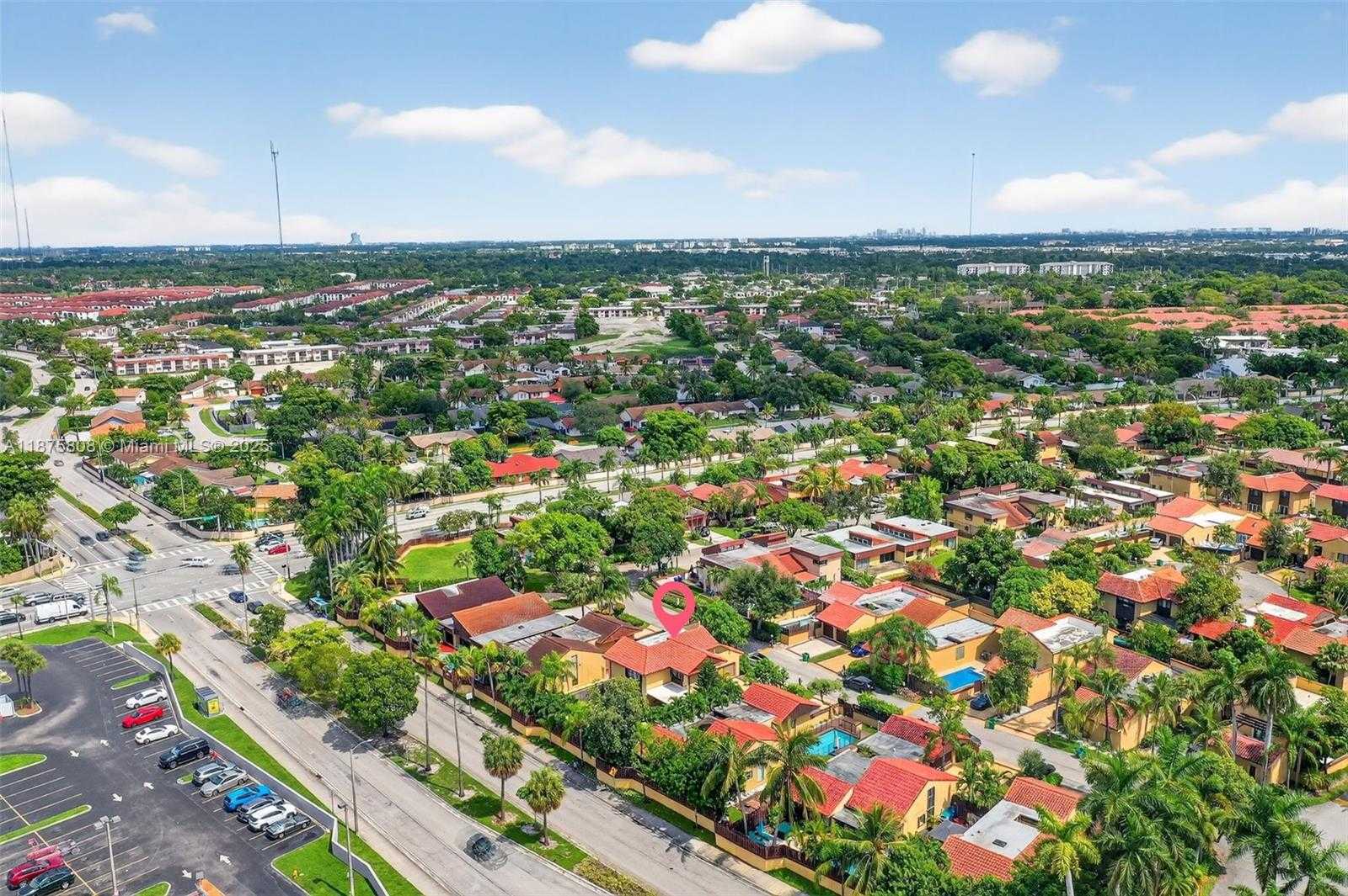 Small Image of 20424 NORTH EAST 10TH CT RD #20424, Miami Number 47