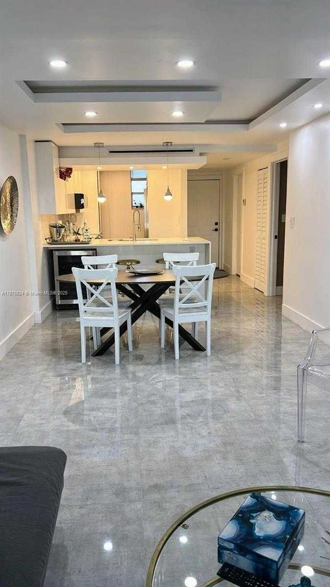 Small Image of 2903 NORTH MIAMI BEACH BLVD #1003, North Miami Beach Number 4
