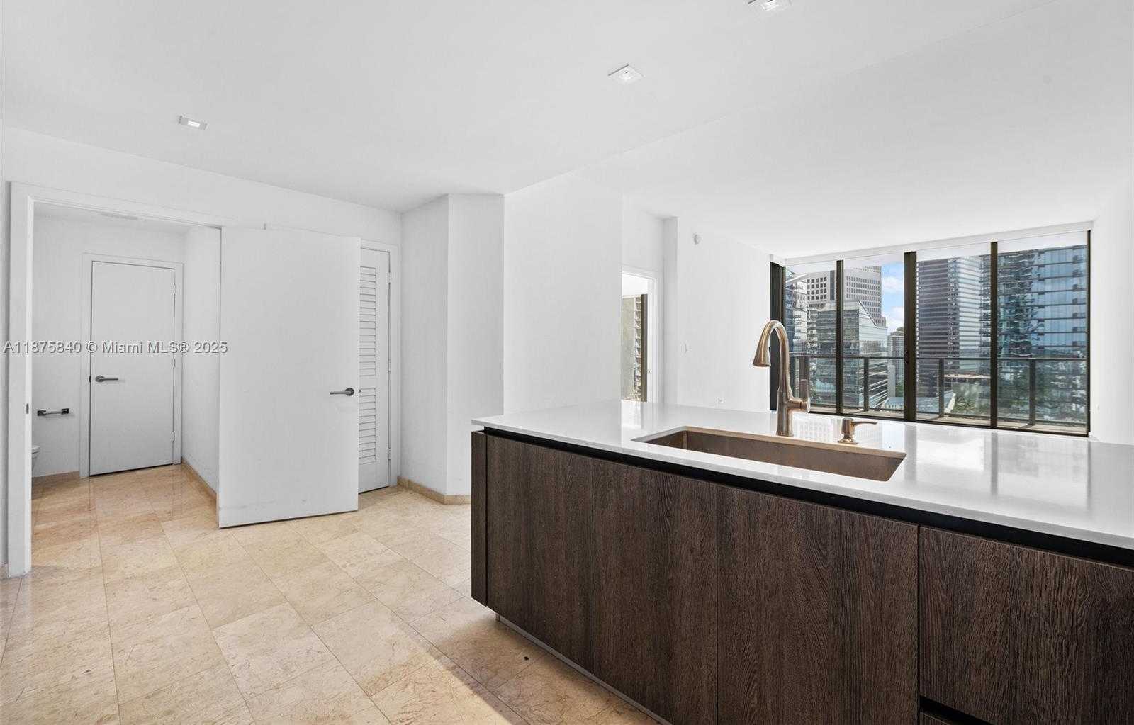 Small Image of 88 SOUTH WEST 7TH ST #1403, Miami Number 19