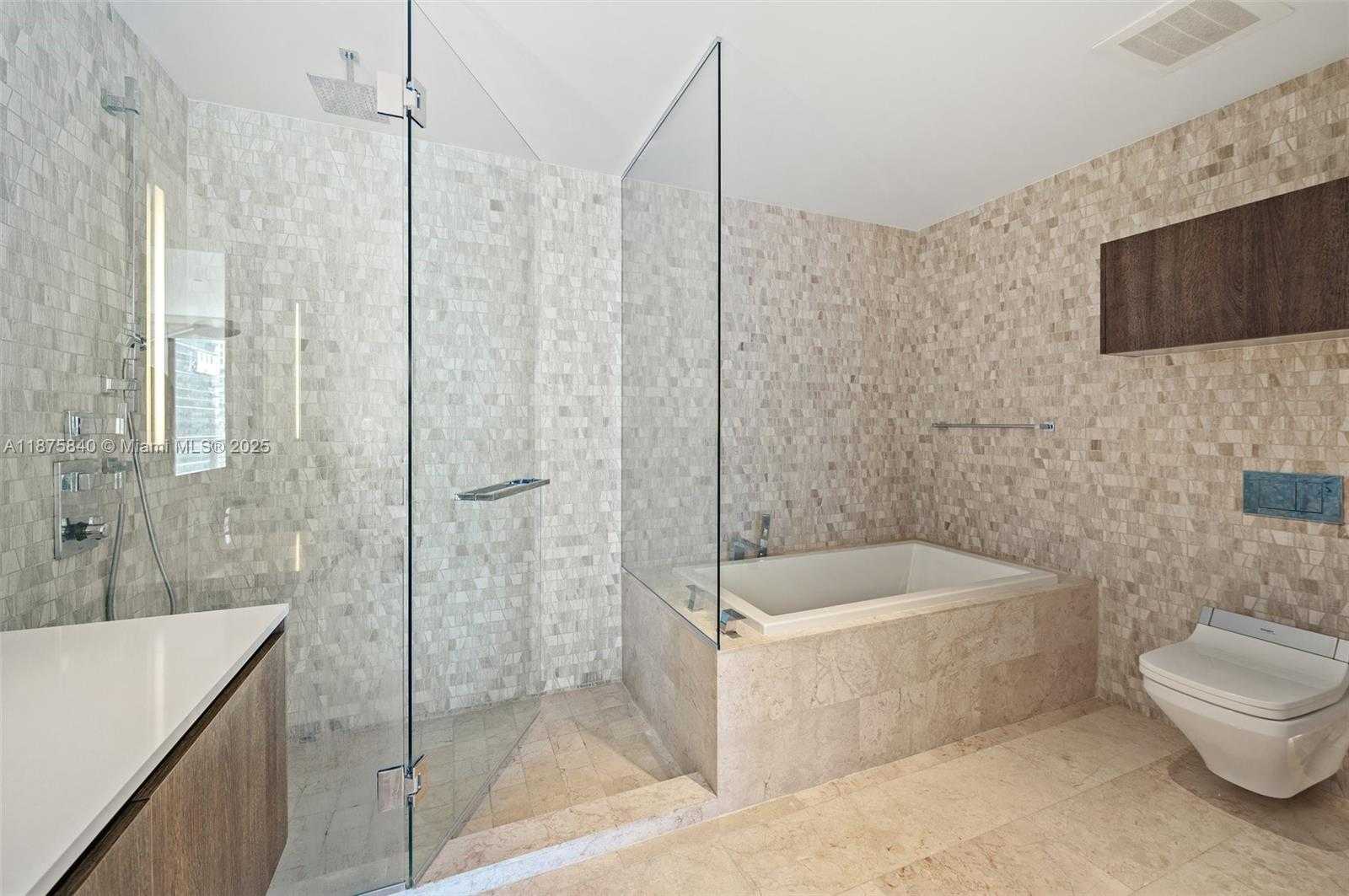 Small Image of 88 SOUTH WEST 7TH ST #1403, Miami Number 25