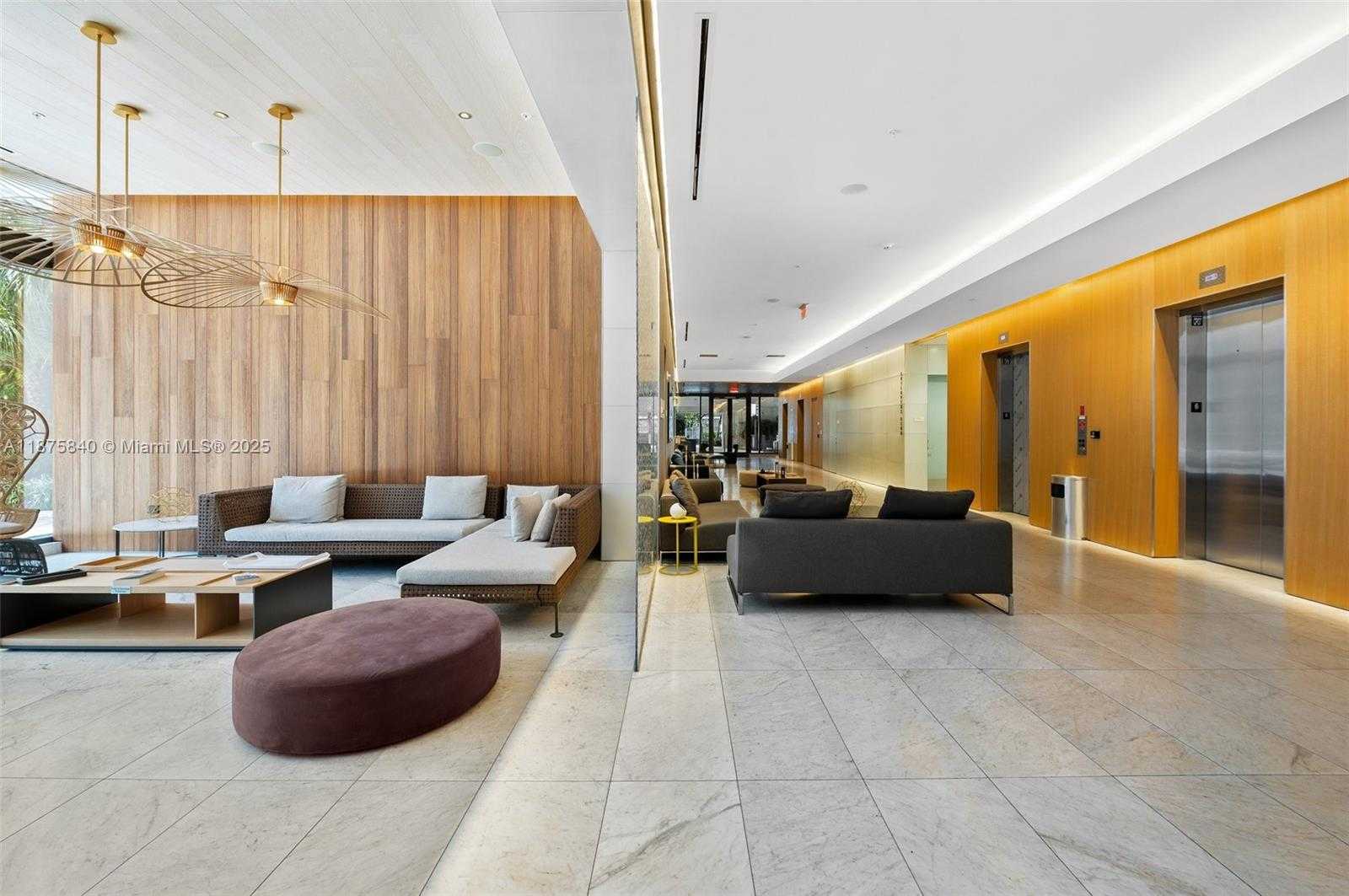 Small Image of 88 SOUTH WEST 7TH ST #1403, Miami Number 39