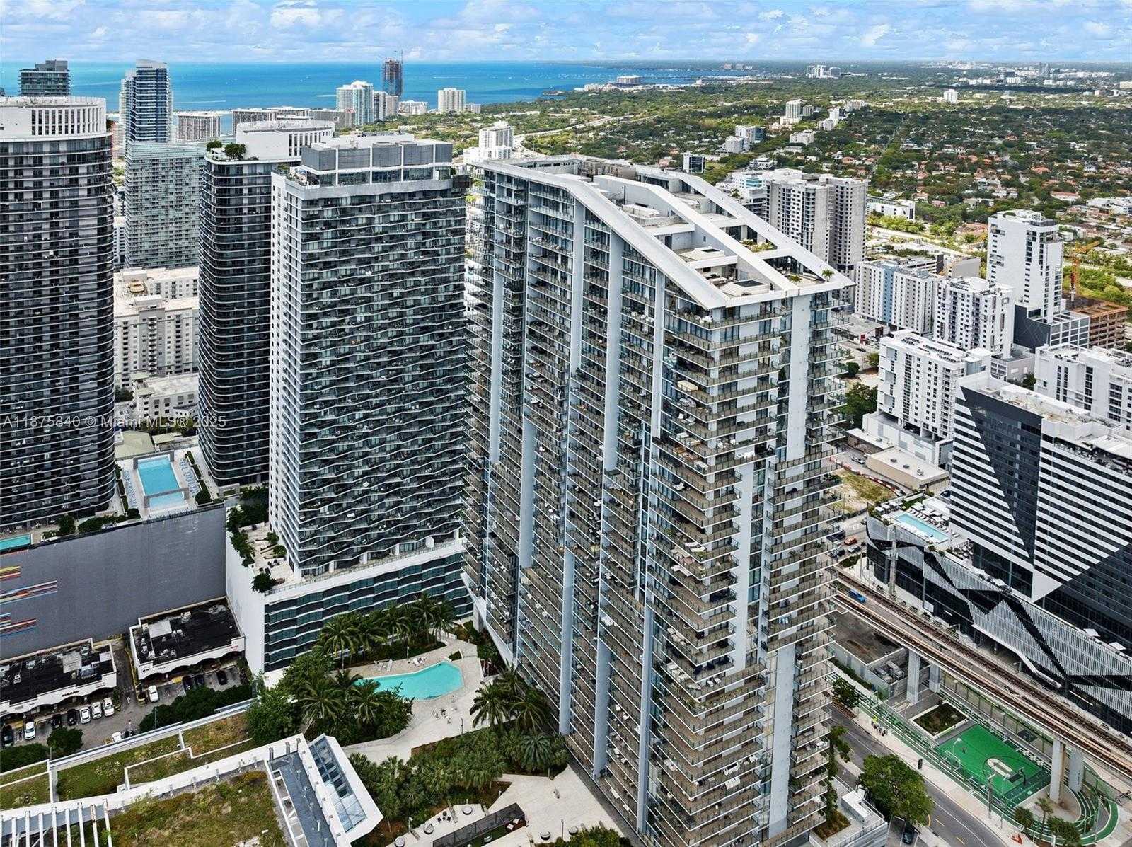 Small Image of 88 SOUTH WEST 7TH ST #1403, Miami Number 46