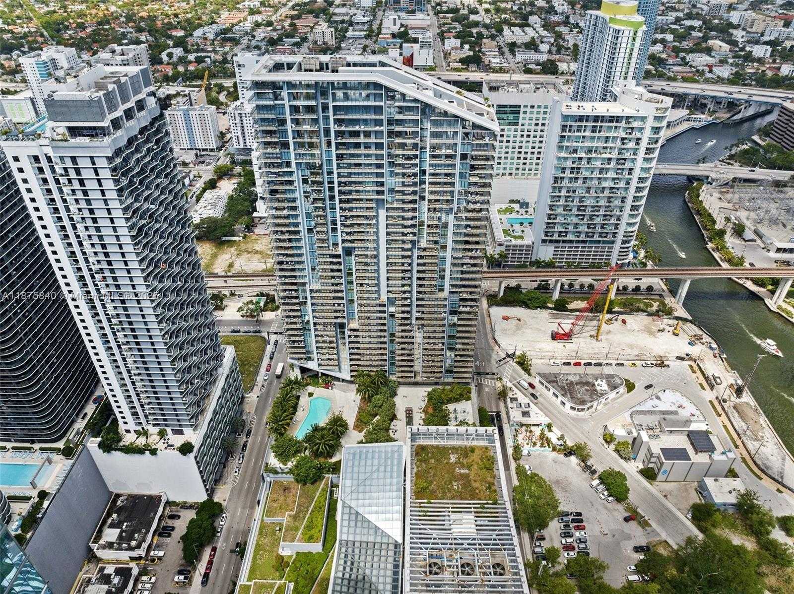 Small Image of 88 SOUTH WEST 7TH ST #1403, Miami Number 48
