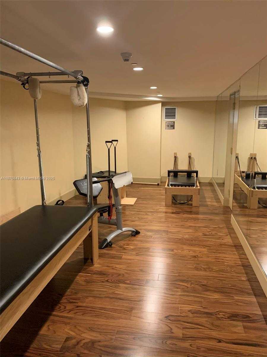 Small Image of 50 BISCAYNE BLVD #3205, Miami Number 8