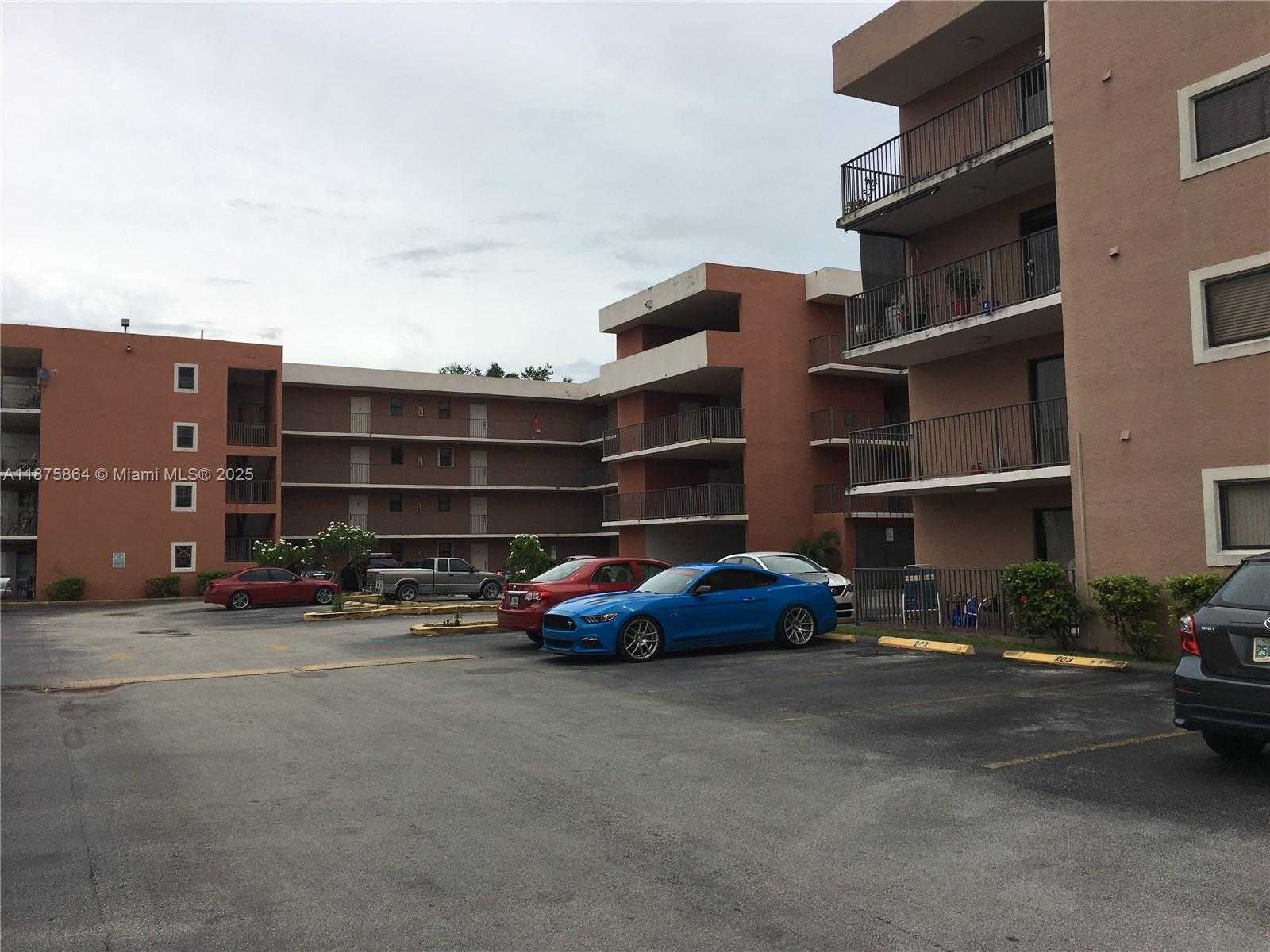 Small Image of 5825 WEST 25 CT #304, Hialeah Number 17