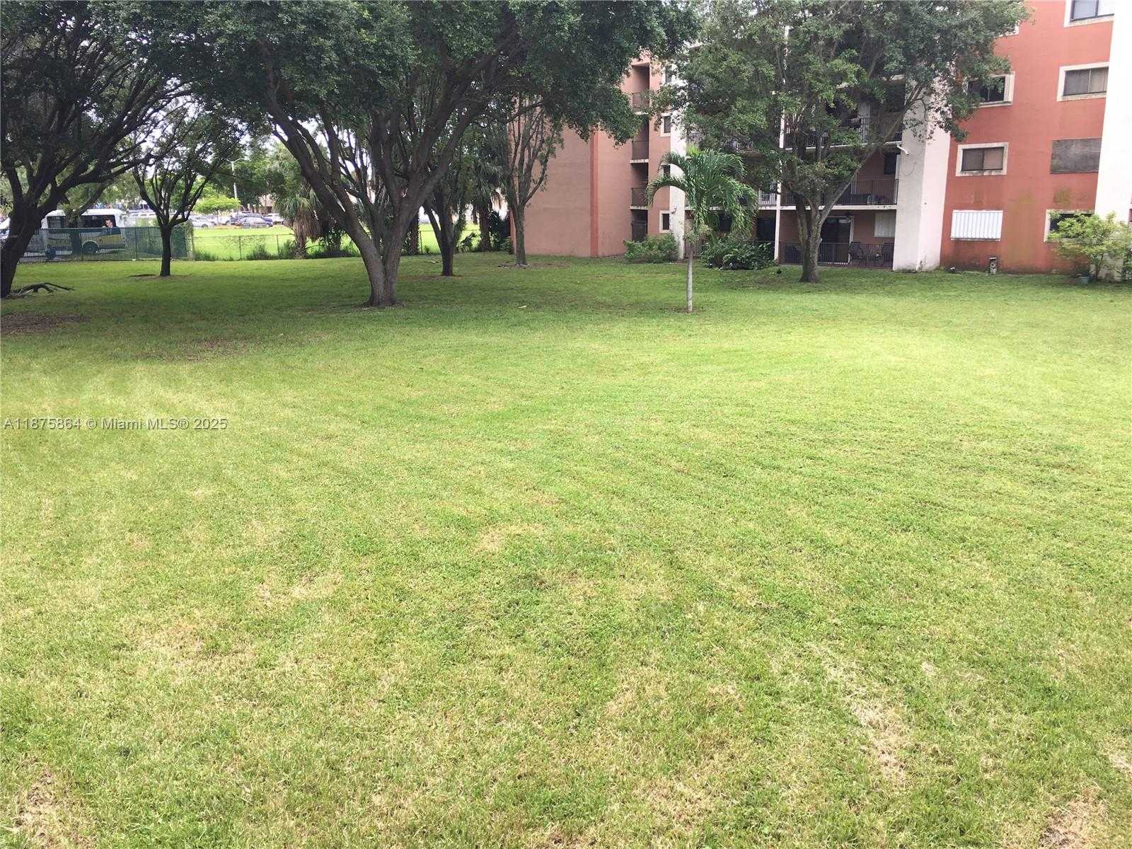 Small Image of 5825 WEST 25 CT #304, Hialeah Number 19
