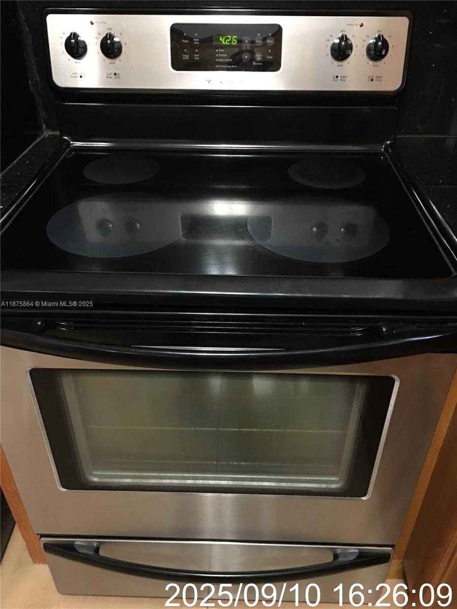 Small Image of 5825 WEST 25 CT #304, Hialeah Number 21