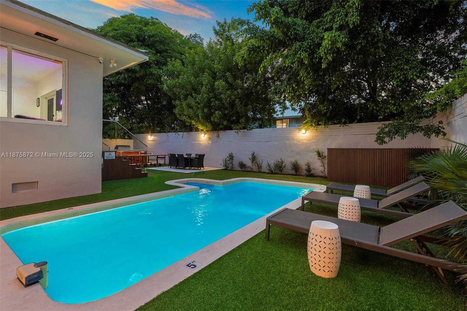 Small Image of 1019 NORTH EAST 87TH ST, Miami Number 17