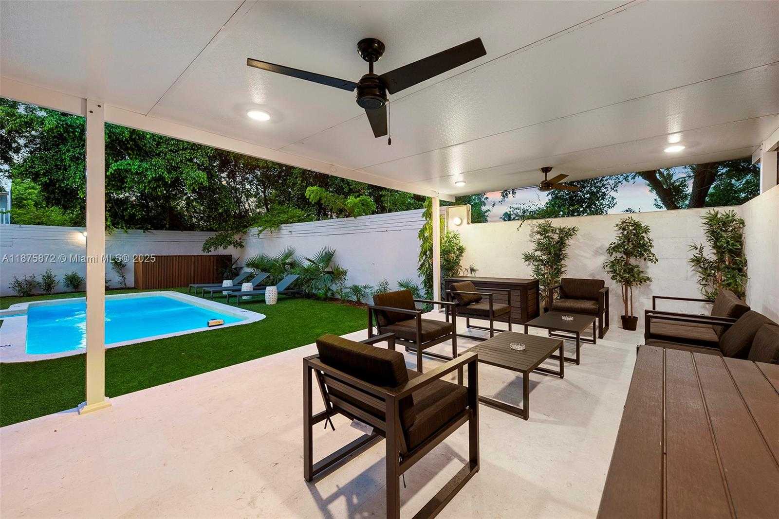 Small Image of 1019 NORTH EAST 87TH ST, Miami Number 2