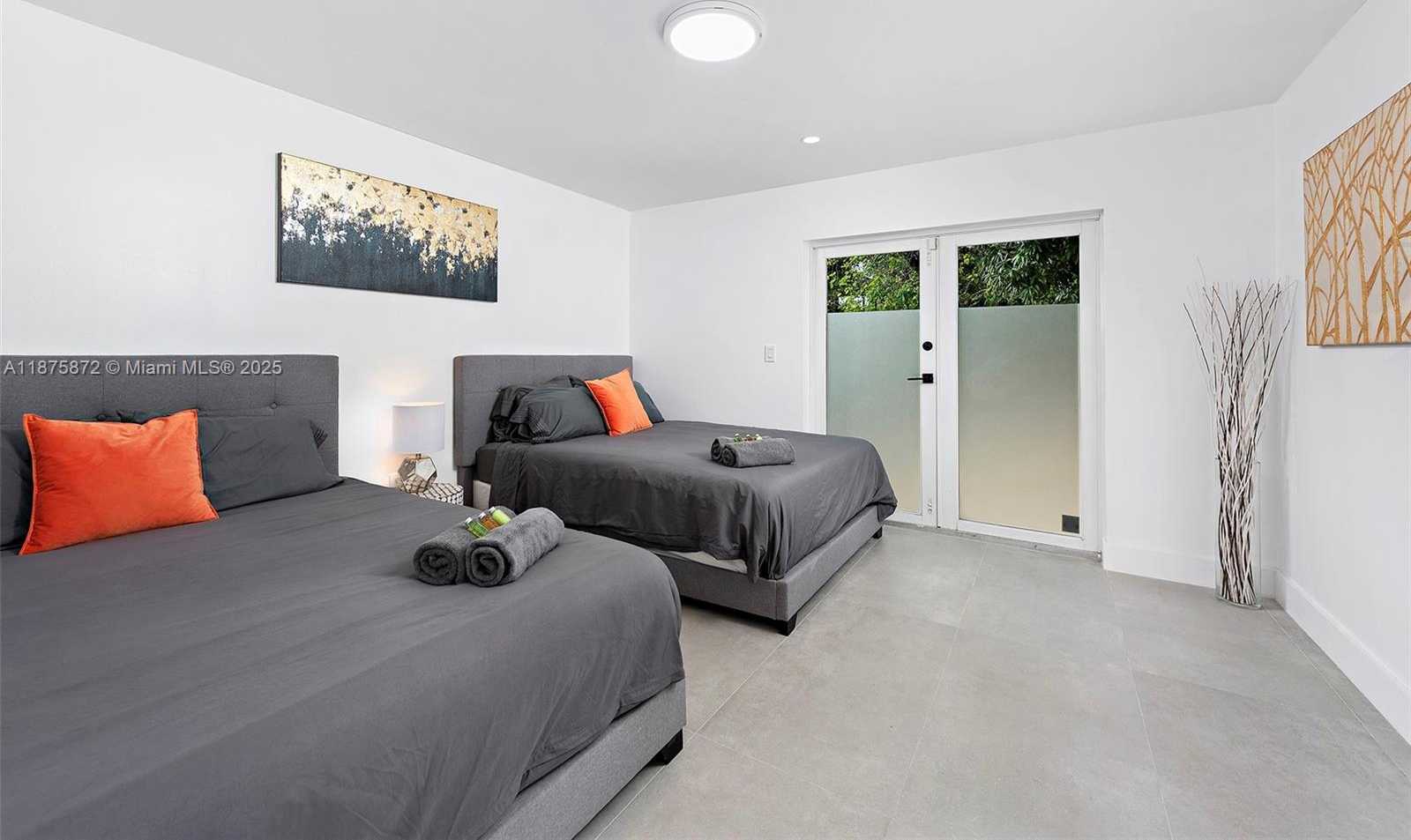 Small Image of 1019 NORTH EAST 87TH ST, Miami Number 20
