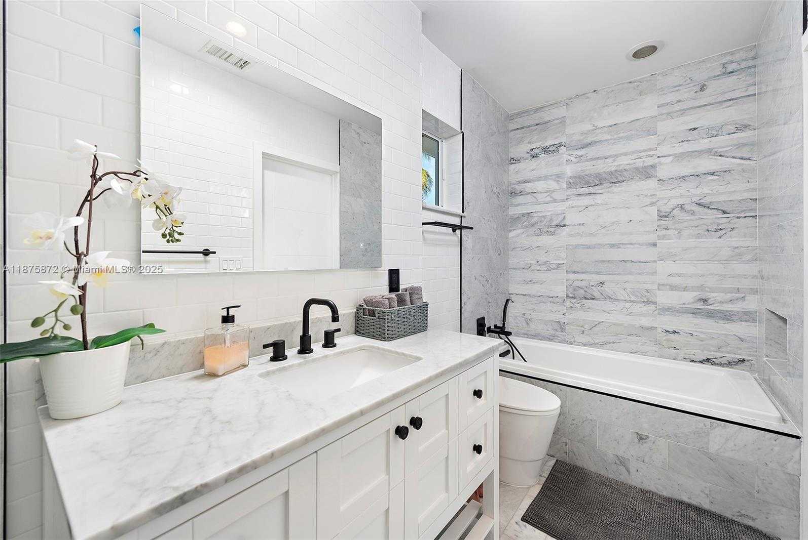Small Image of 1019 NORTH EAST 87TH ST, Miami Number 23