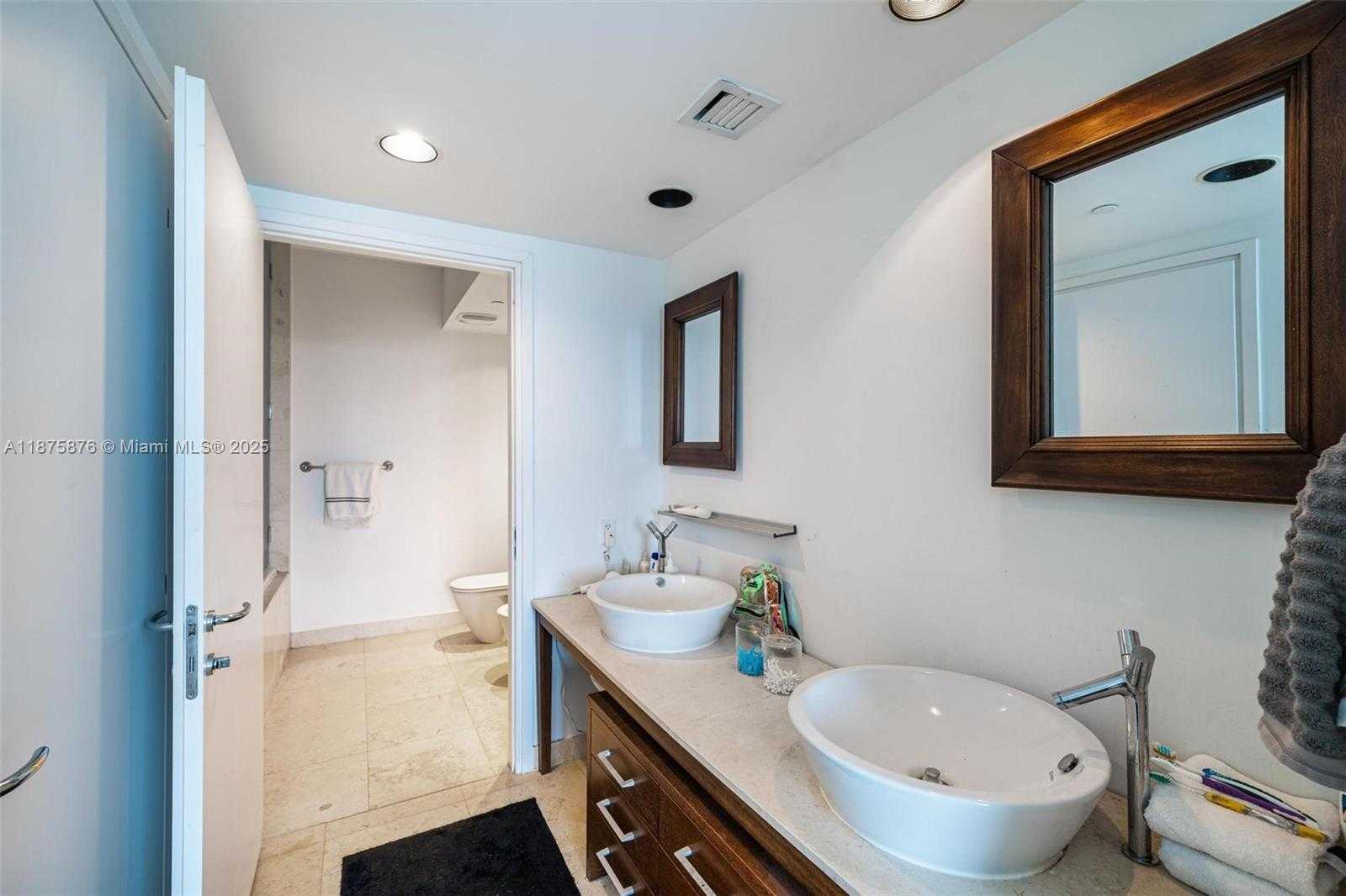 Small Image of 450 ALTON RD #808, Miami Beach Number 12