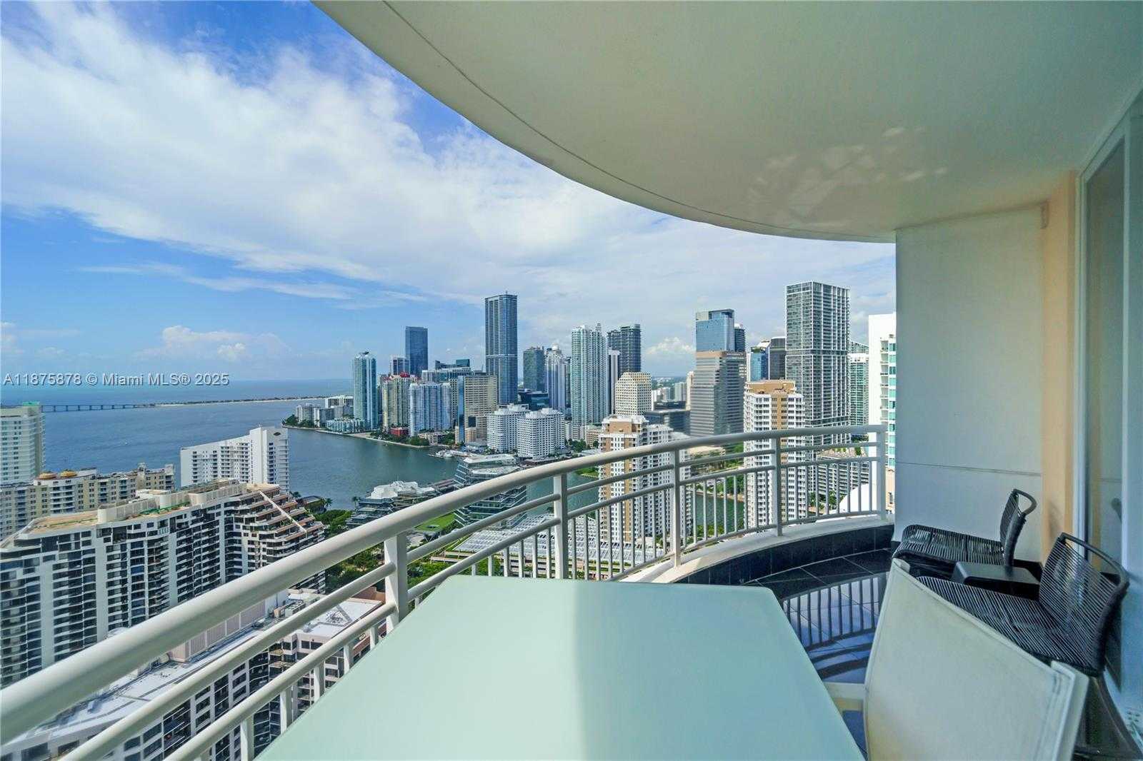 Small Image of 848 BRICKELL KEY DR #3803, Miami Number 42