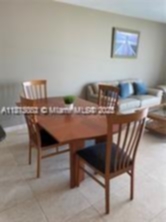 Small Image of 335 Biscayne Blvd, Miami, FL 33132, USA Number 5