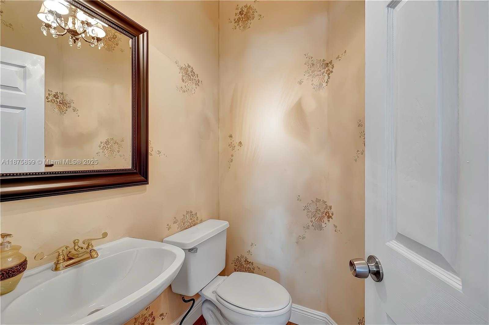 Small Image of 12714 NORTH WEST 18TH CT, Coral Springs Number 28