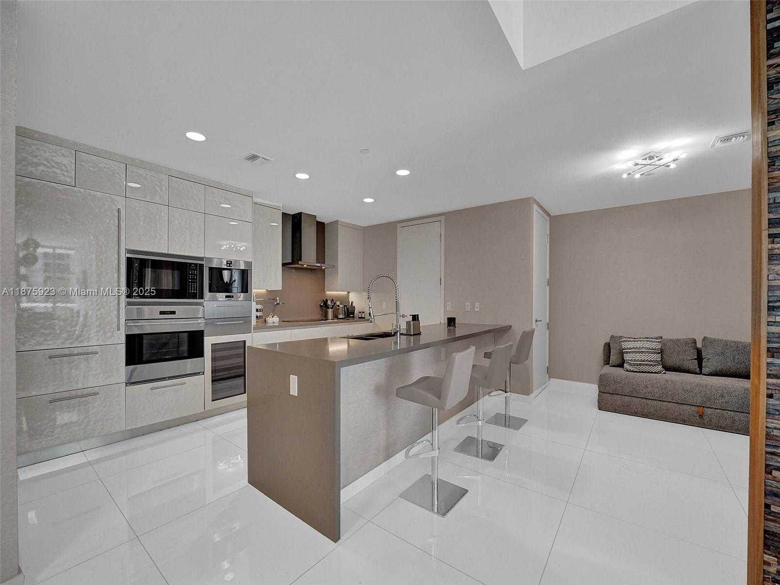 Small Image of 17475 COLLINS AVE #503, Sunny Isles Beach Number 7
