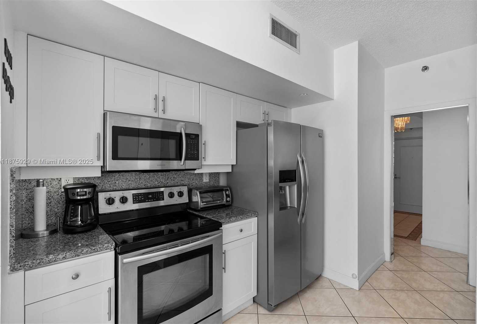 Small Image of 4201 COLLINS AVE #701, Miami Beach Number 18
