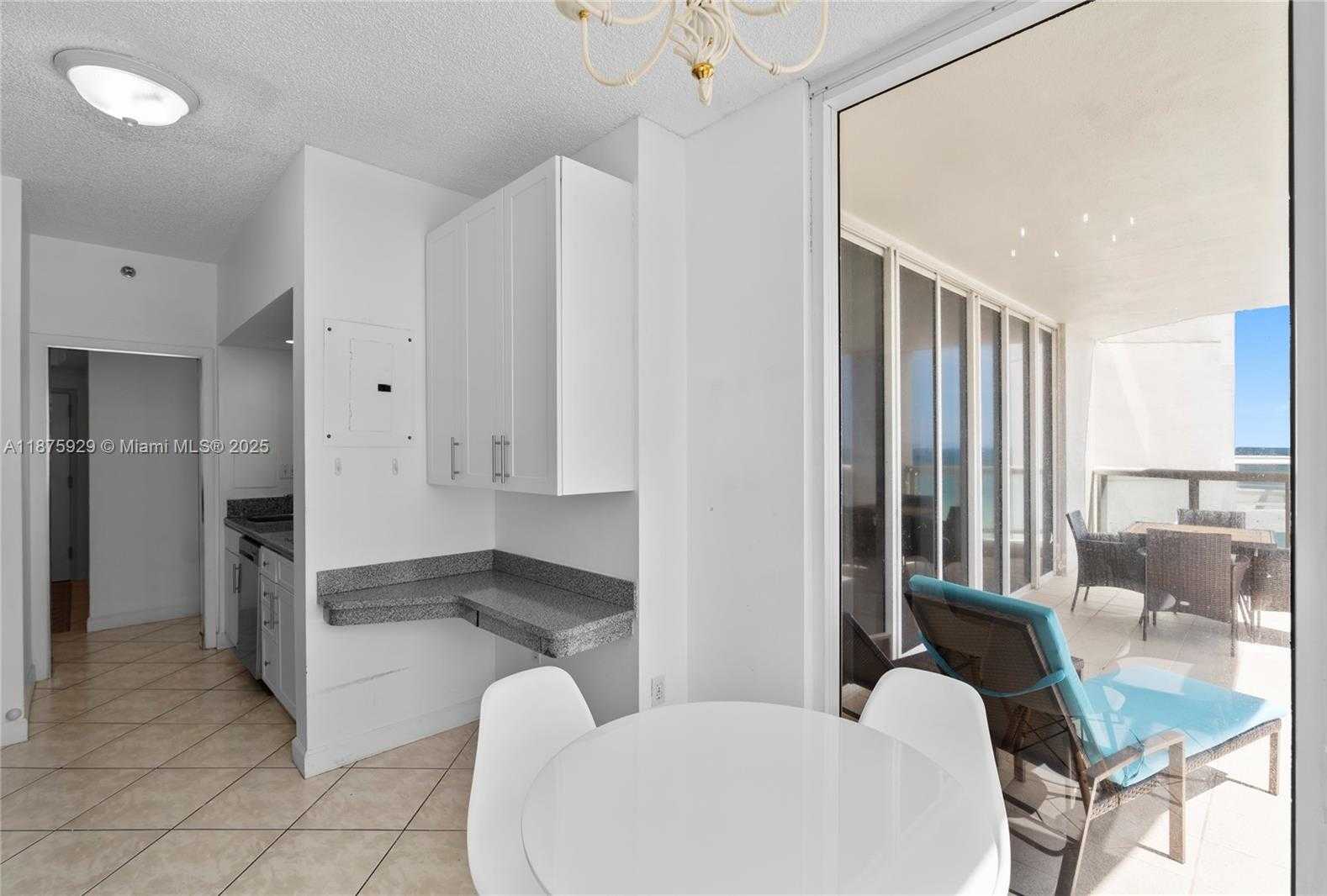Small Image of 4201 COLLINS AVE #701, Miami Beach Number 20