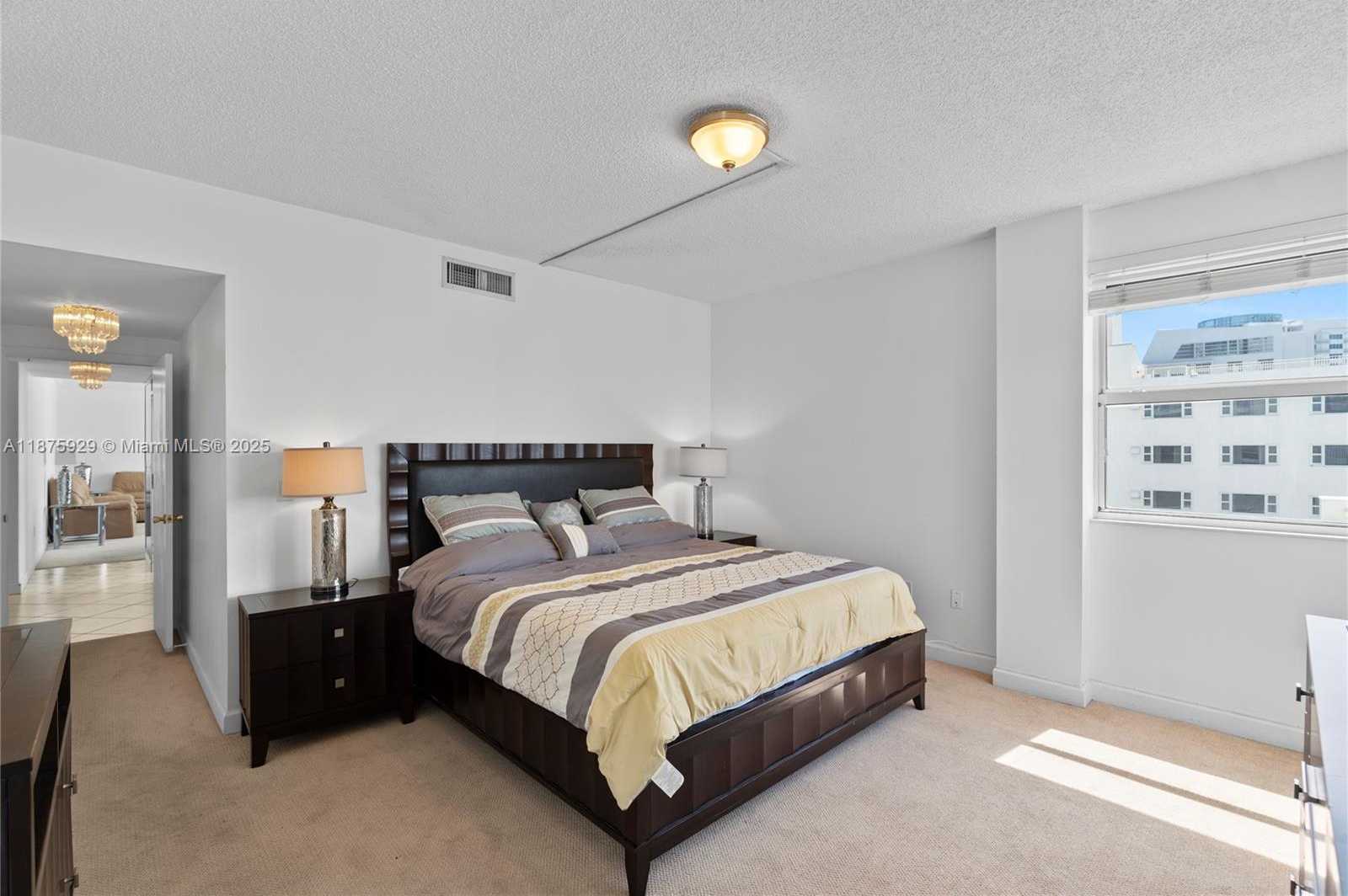 Small Image of 4201 COLLINS AVE #701, Miami Beach Number 23