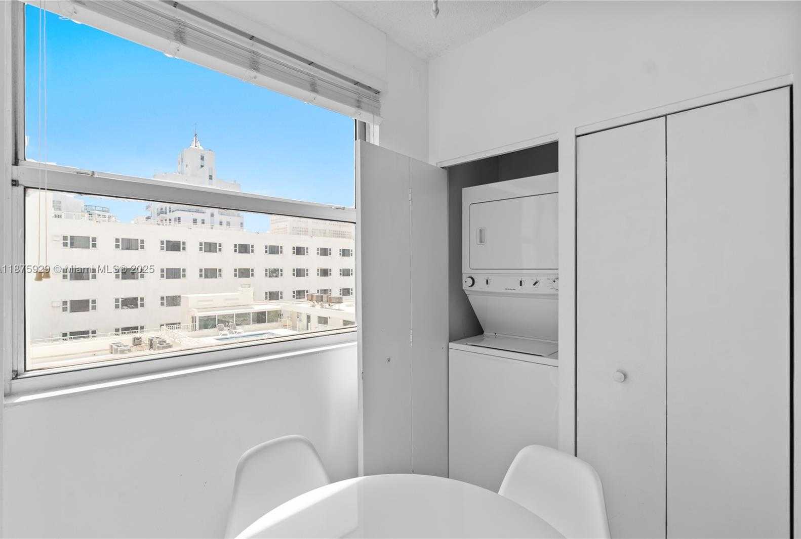 Small Image of 4201 COLLINS AVE #701, Miami Beach Number 33