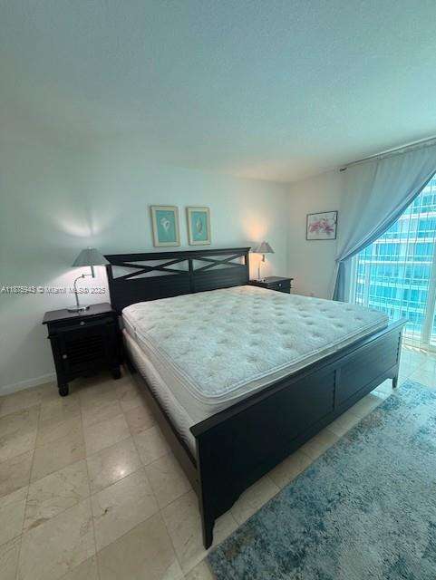 Small Image of 2101 BRICKELL AVE #2708, Miami Number 22