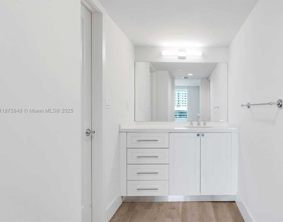 Small Image of 555 NORTH EAST 34TH ST #2108, Miami Number 20